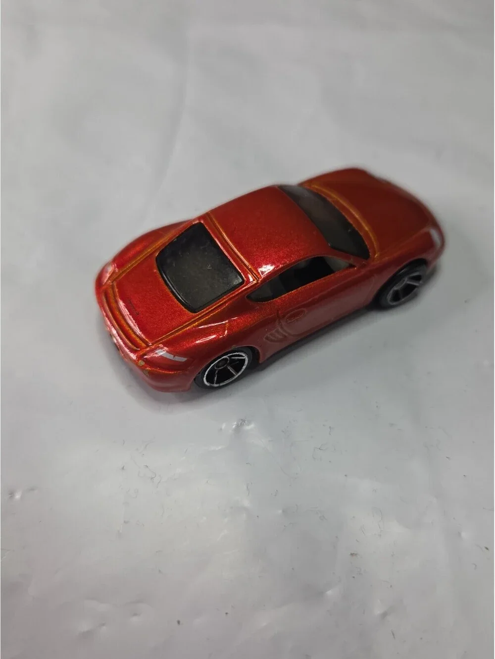 HOT WHEELS PORSCHE CAYMAN S Orange  1:64